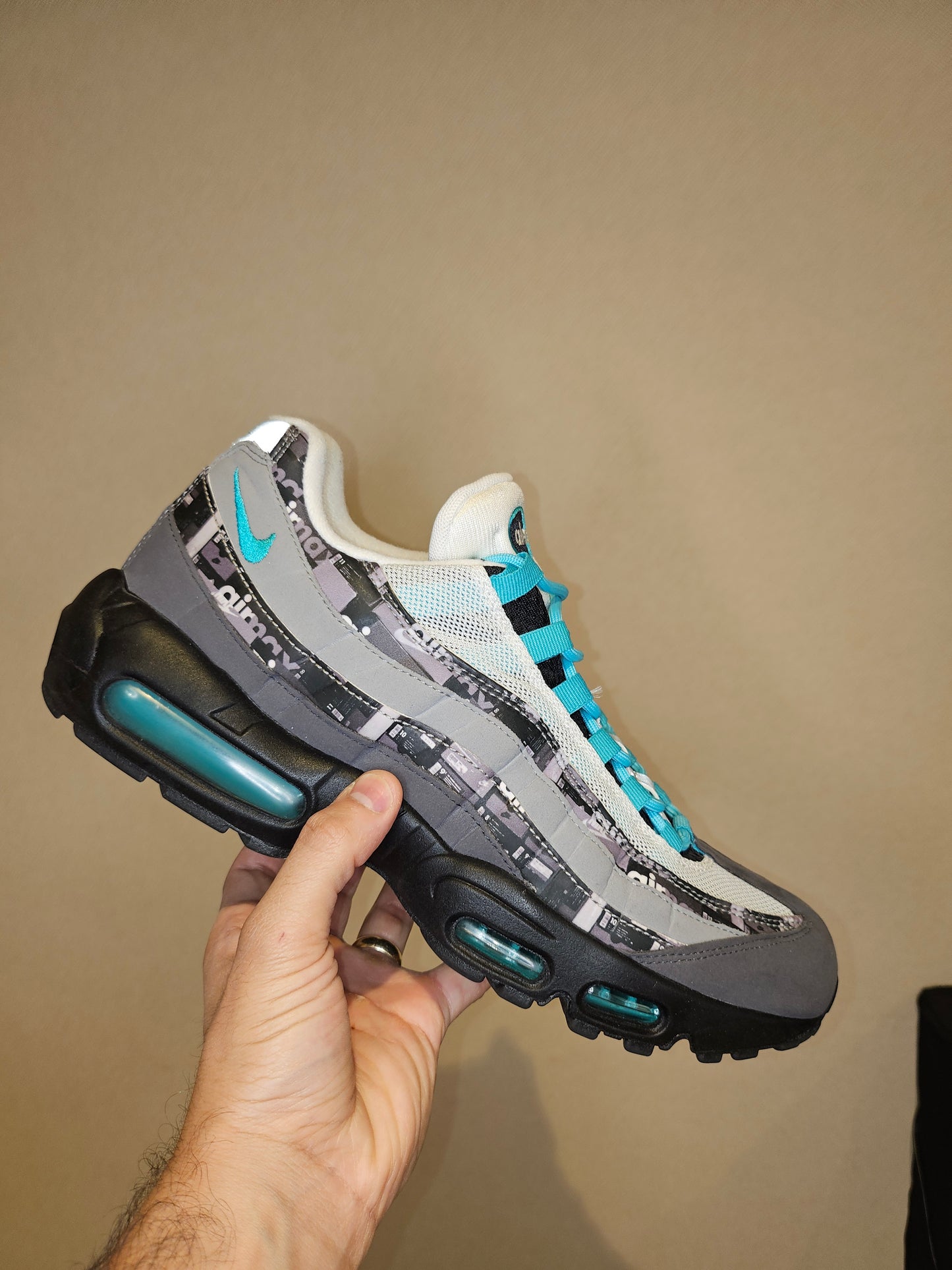 NIKE AIR MAX 95 WE LOVE NIKE X ATMOS CLEAR JADE (Used; No OG box)