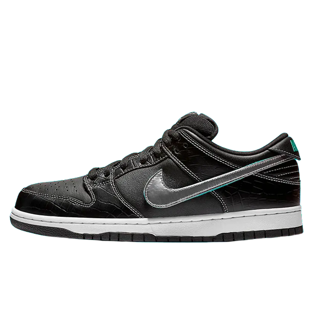 Diamond Supply Co x Nike SB Dunk Low Black